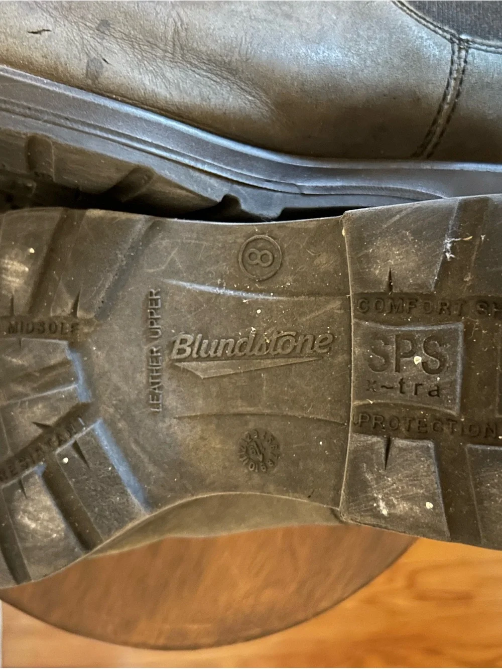 Blundstone Classic Black Slip-On Chelsea Work Boots for Men Sz 8
